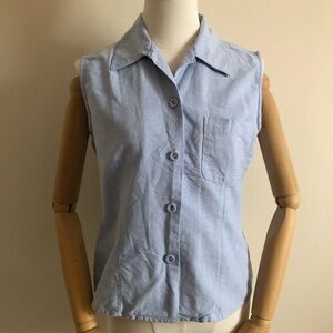 Vintage esprit sleeveless button up